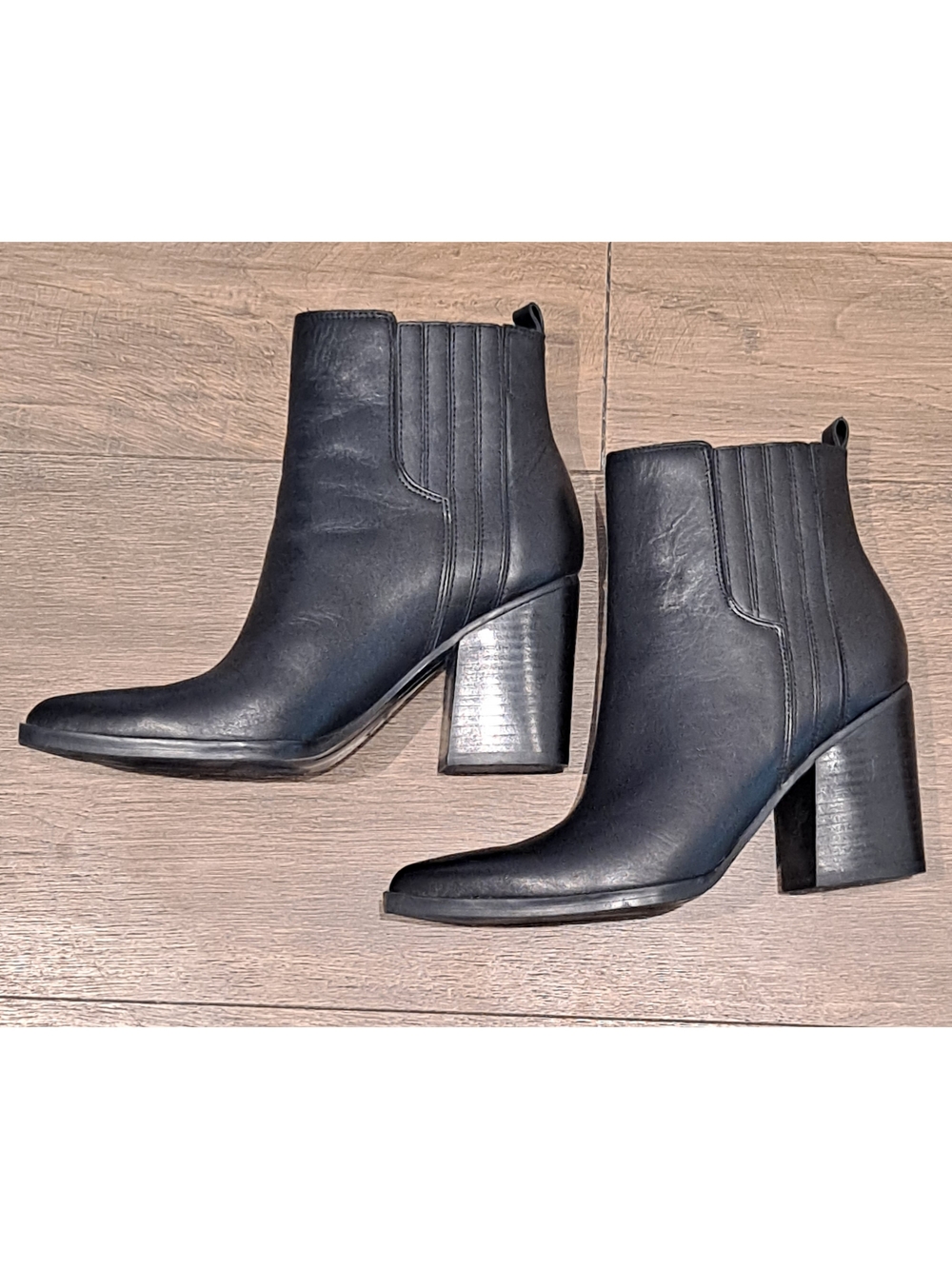 Marc Fisher Black Leather Block-Heel Ankle Booties - Picture 5 of 10